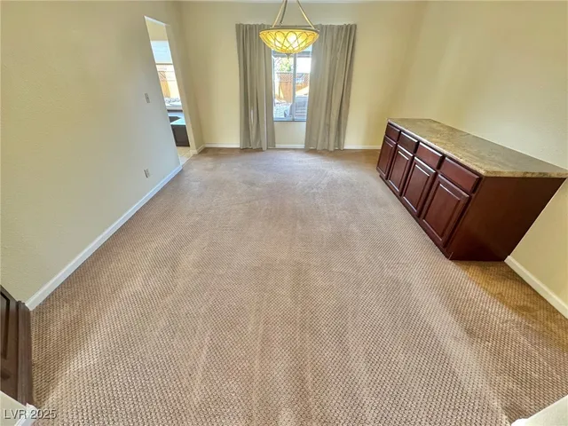 $3,300 | 8240 Tivoli Cove Drive, Las Vegas, NV 89128