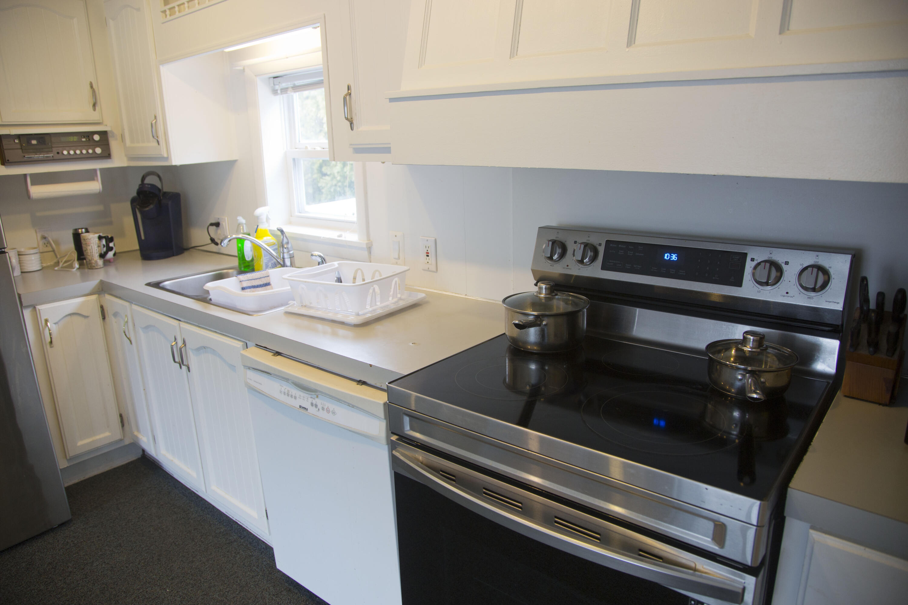 1 L Street Bangor, ME 04401 - Photo 14 of 41 Kitchen