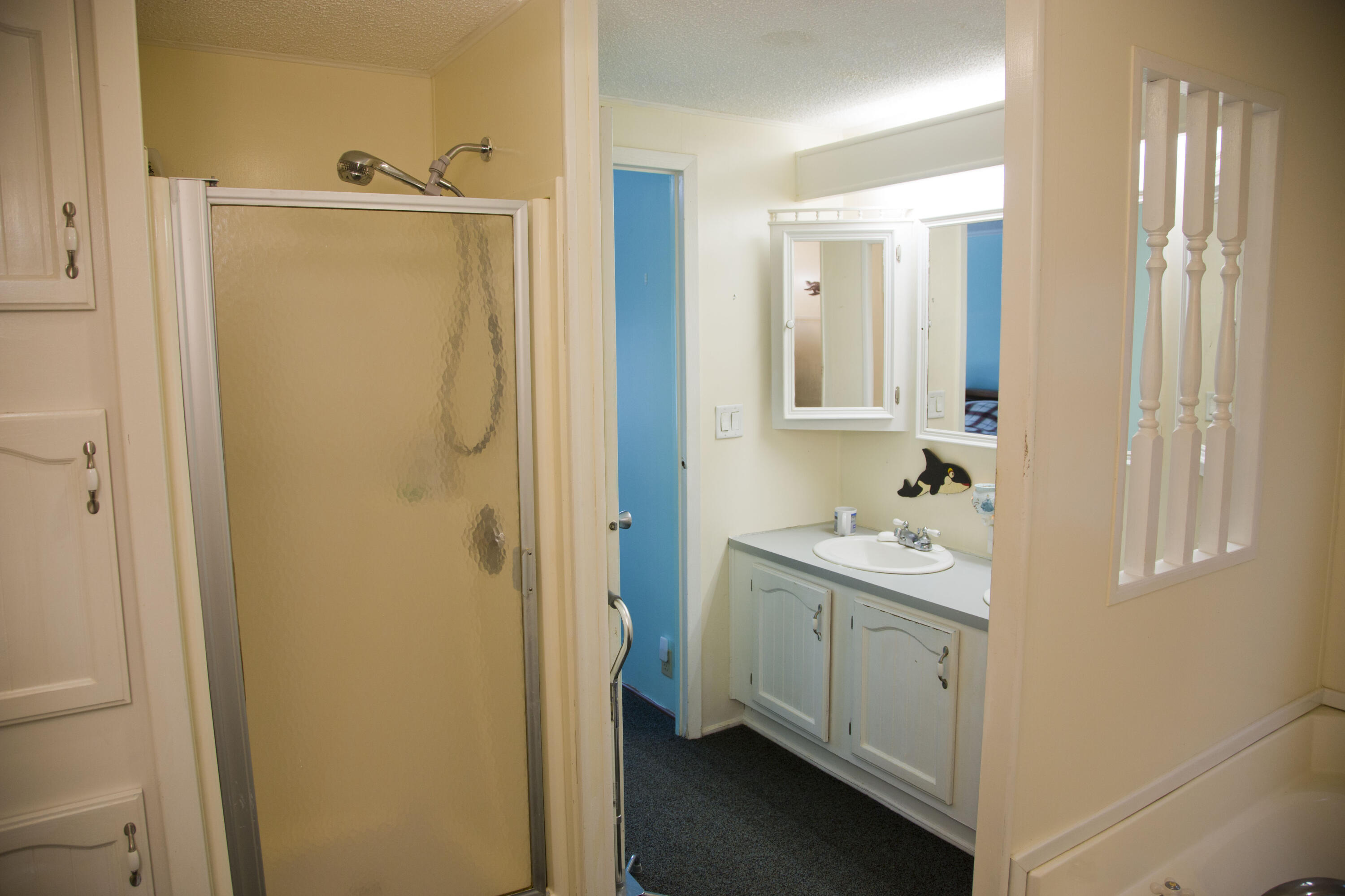 1 L Street Bangor, ME 04401 - Photo 20 of 41 Bathroom Suite