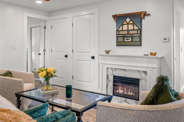 $1,099,000 | 1091 Pucker Street, Stowe, VT 05672