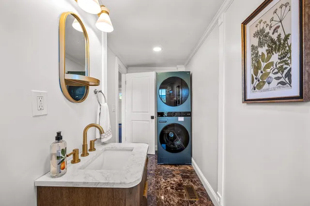 $1,099,000 | 1091 Pucker Street, Stowe, VT 05672