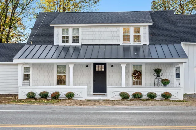 $1,099,000 | 1091 Pucker Street, Stowe, VT 05672