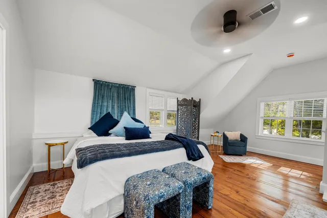 $1,099,000 | 1091 Pucker Street, Stowe, VT 05672