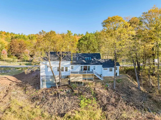 $1,099,000 | 1091 Pucker Street, Stowe, VT 05672