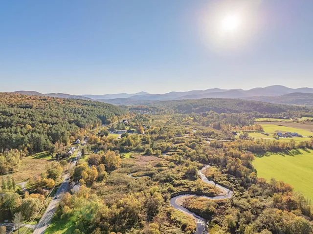 $1,099,000 | 1091 Pucker Street, Stowe, VT 05672