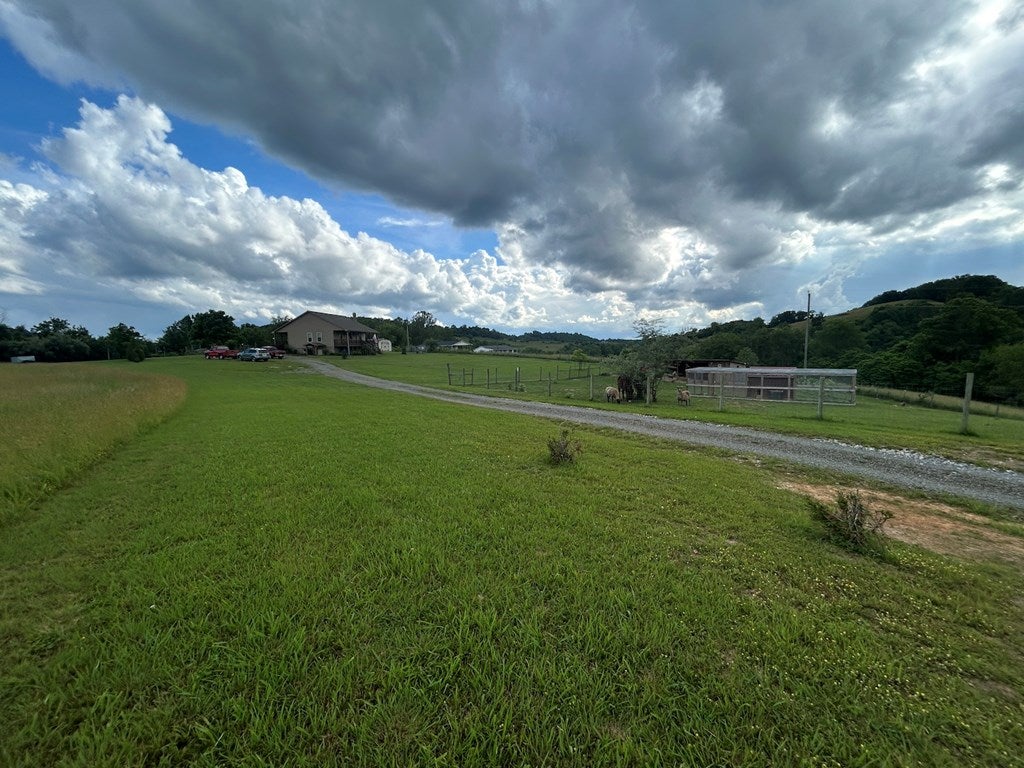 3950 Boyd Road Draper, VA 24324 - Photo 49 of 50 Gallery Image 49