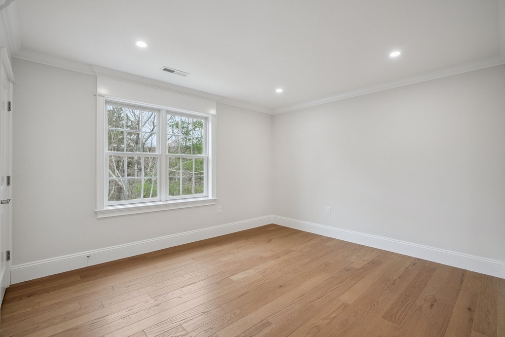 5 Singletary Way Hopkinton, MA 01748 - Photo 18 of 41