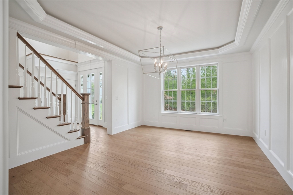 5 Singletary Way Hopkinton, MA 01748 - Photo 5 of 41