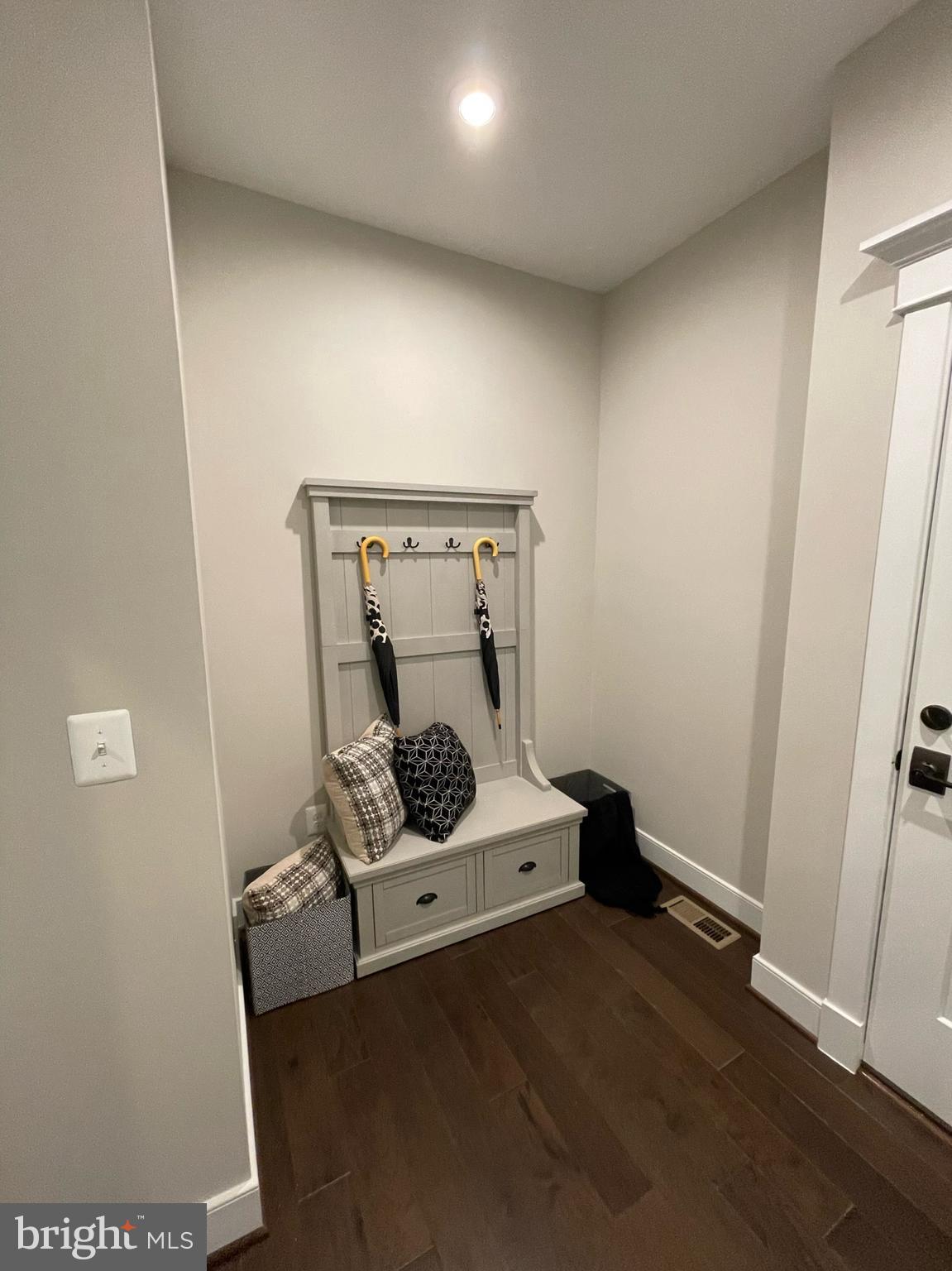 2847 B Hunter Road Fairfax, VA 22031 - Photo 50 of 110 Gallery Image 50