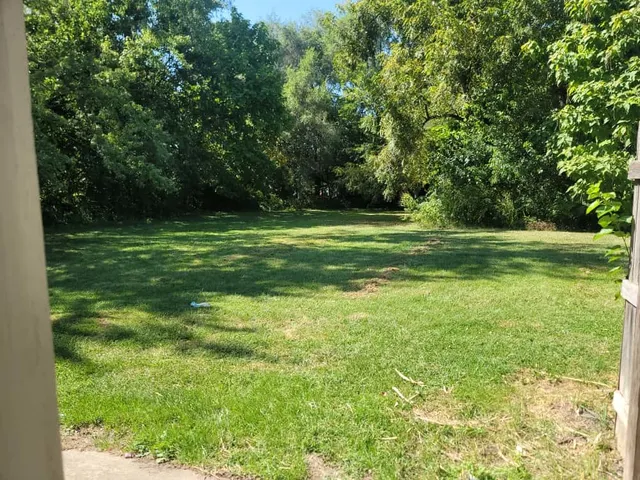 $450,000 | 21439 Highway 113, Custer Park, IL 60481