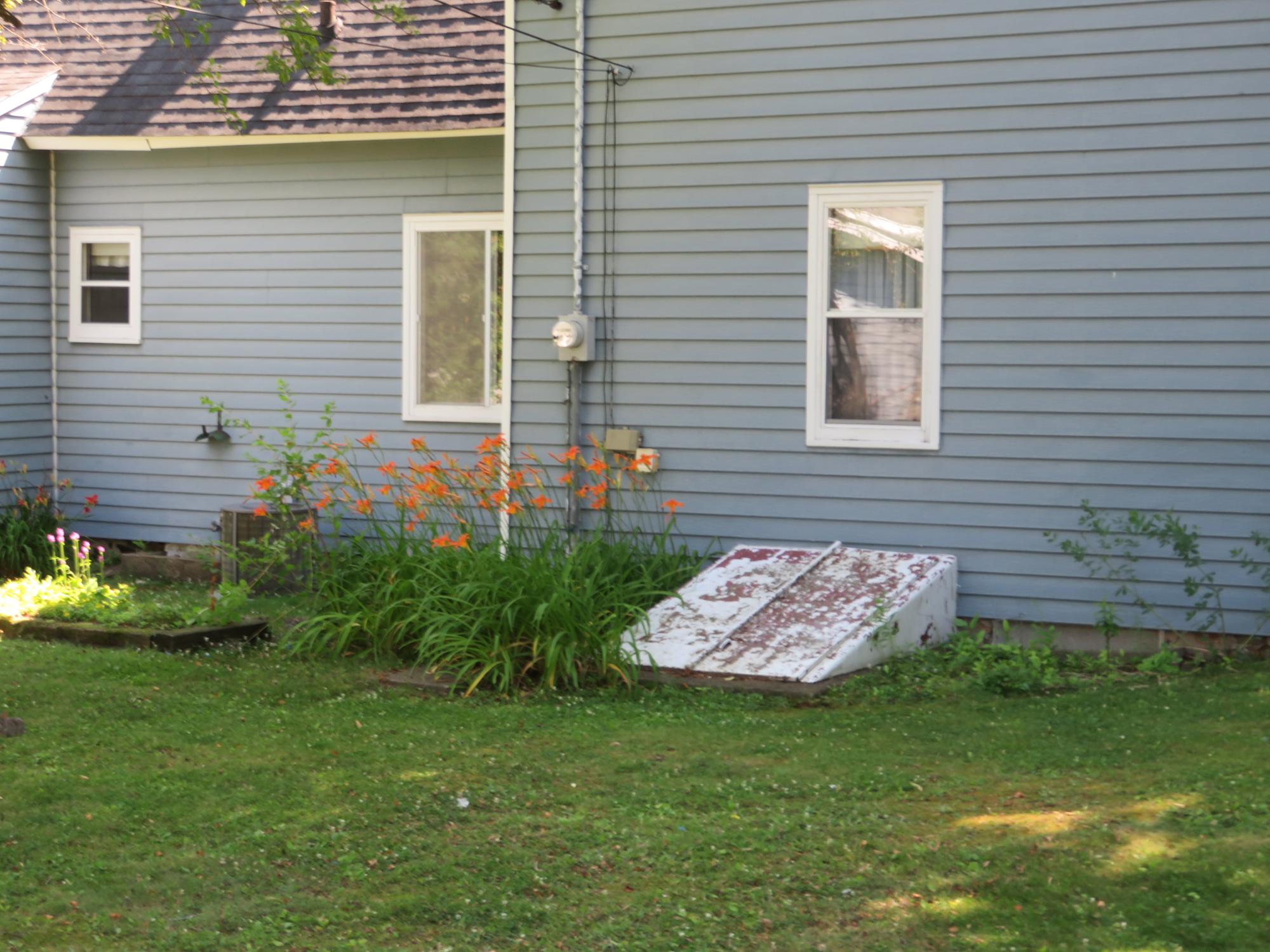 502 Scott Street Merrill, WI 54452 - Photo 33 of 40