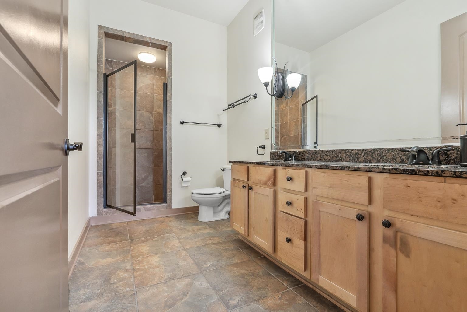 1430 Regency Road, Unit H201 Gulf Shores, AL 36542 - Photo 31 of 49 Bathroom