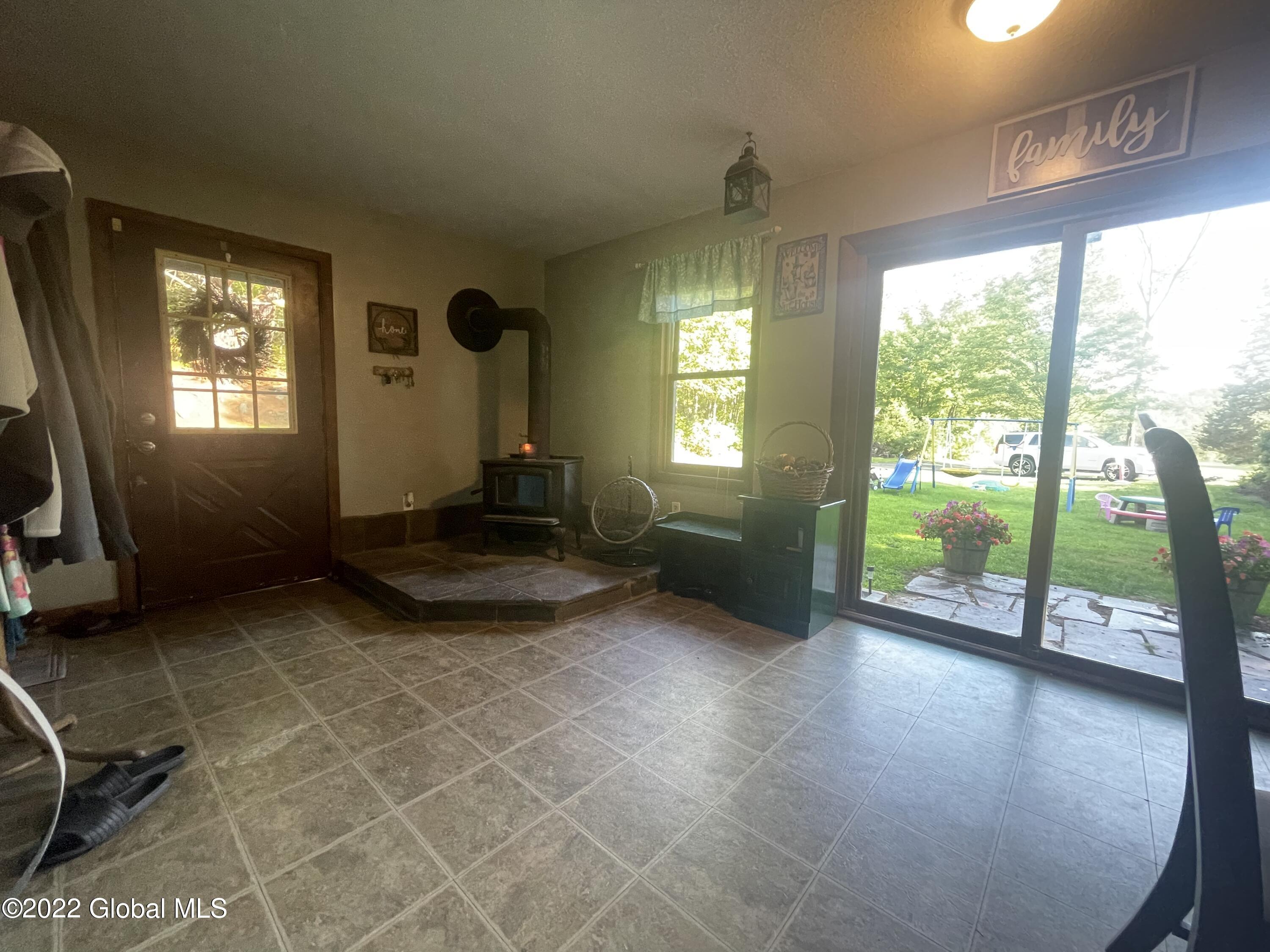 353 County Rte 11 Whitehall, NY 12887 - Photo 14 of 50 F572924F-0438-48B2-8BD2-9366C2E21DB1