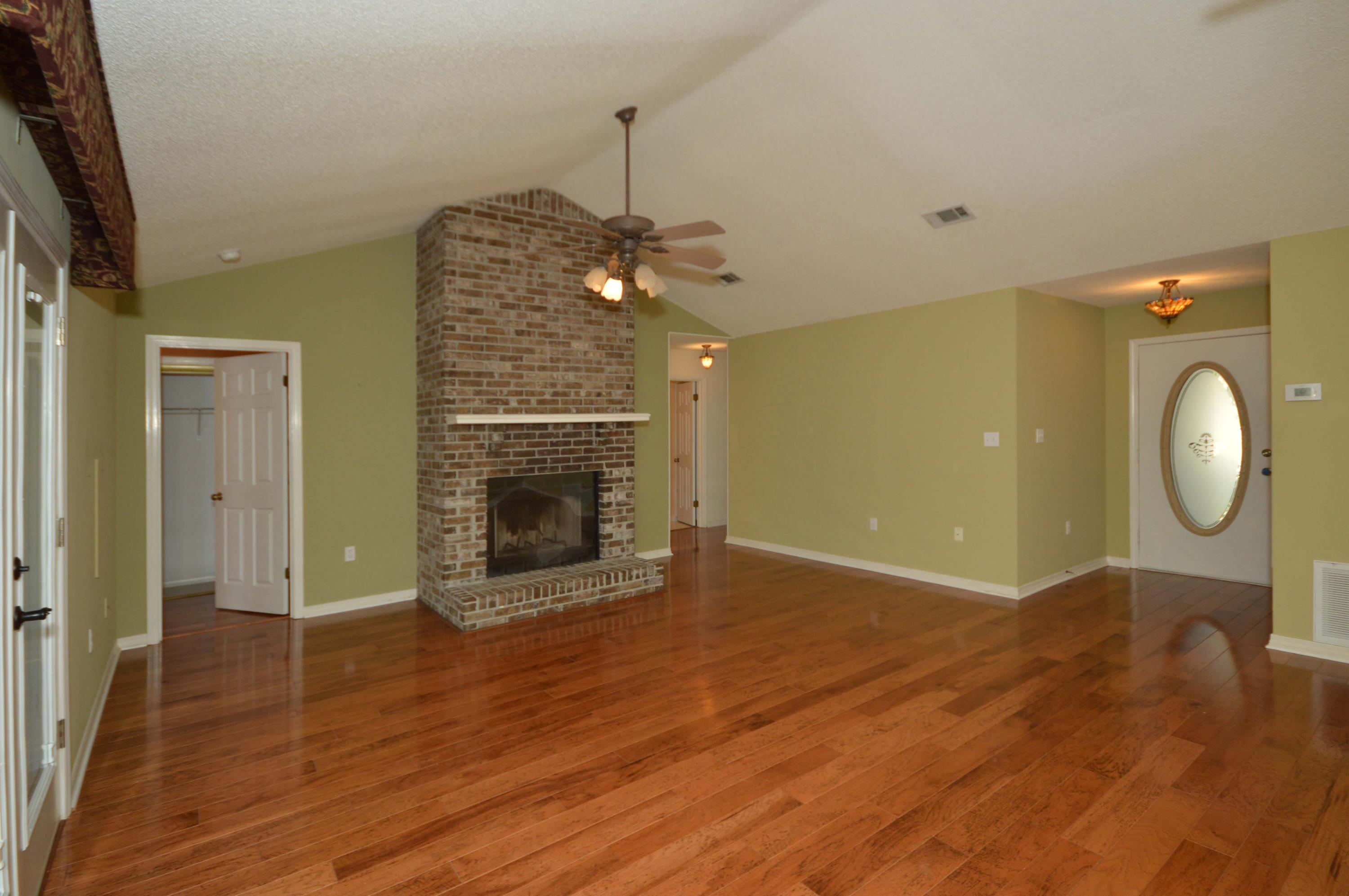 7039 Snug Waters Road Navarre, FL 32566 - Photo 18 of 49