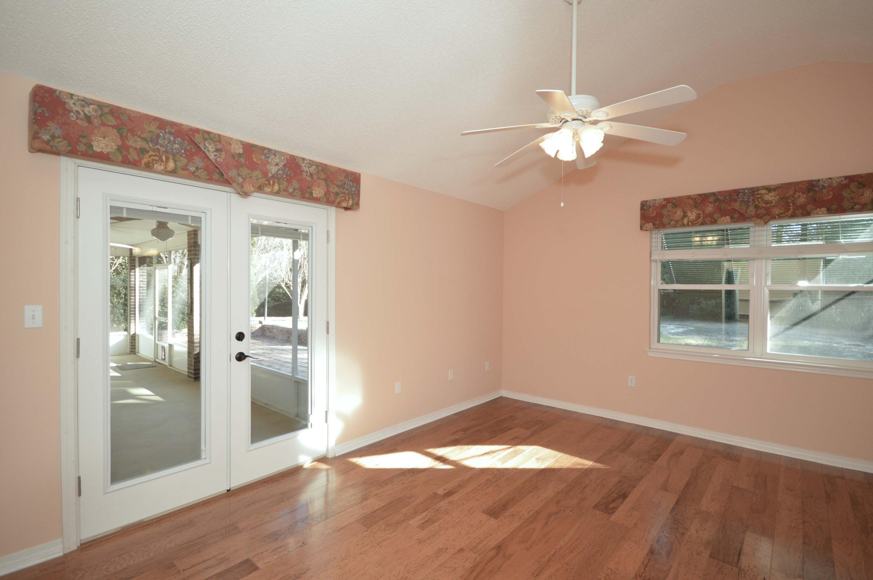 7039 Snug Waters Road Navarre, FL 32566 - Photo 23 of 49