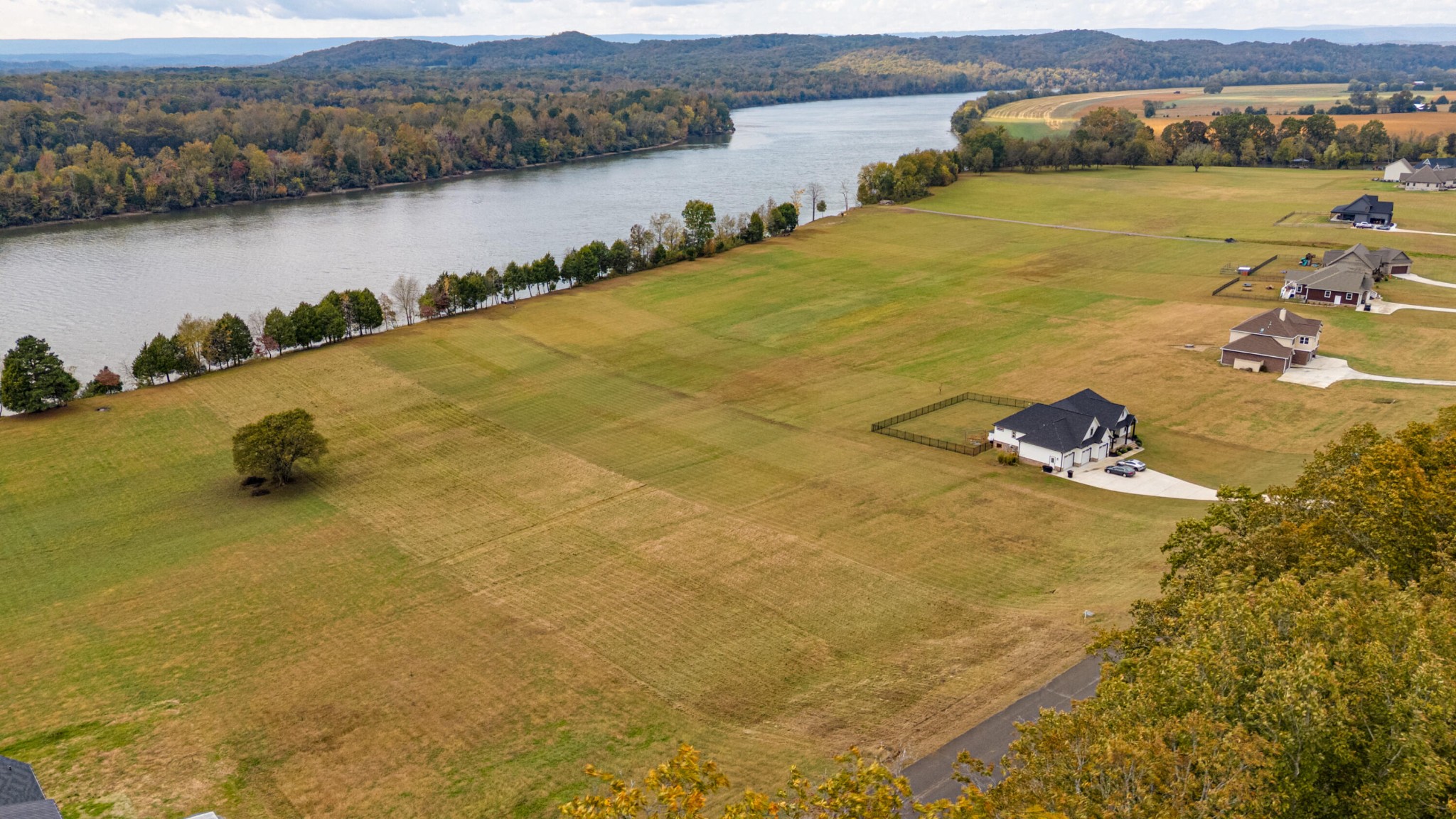 61 Espalier Drive Decatur, TN 37322 - Photo 13 of 21 Gallery Image 13