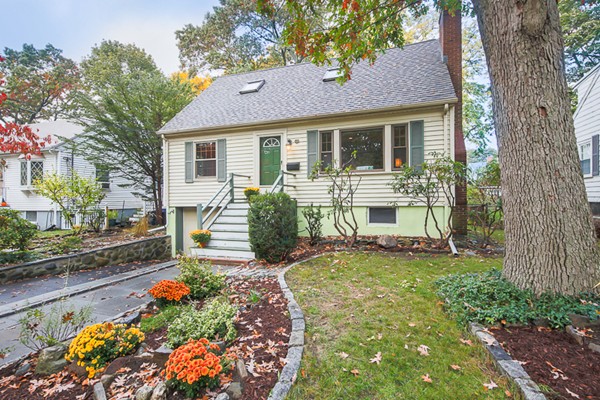 32 Chatham Street Arlington, MA 02474 - Photo 2 of 30