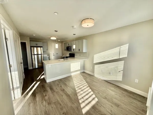 $2,495 | 882 Massachusetts Avenue, Unit 1A, Arlington, MA 02476