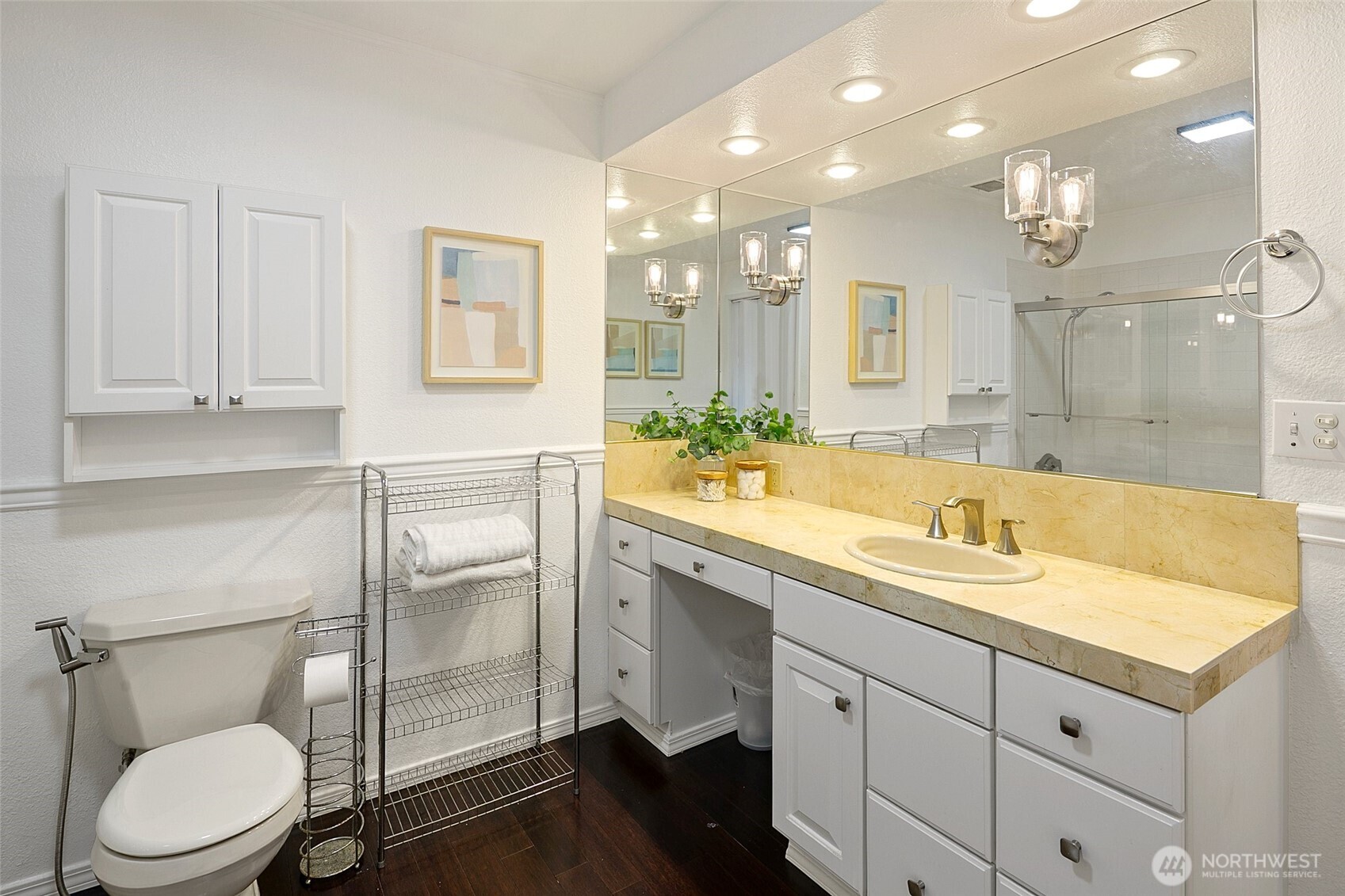 8516 196th Street Southwest, Unit 302 Edmonds, WA 98026 - Photo 16 of 33