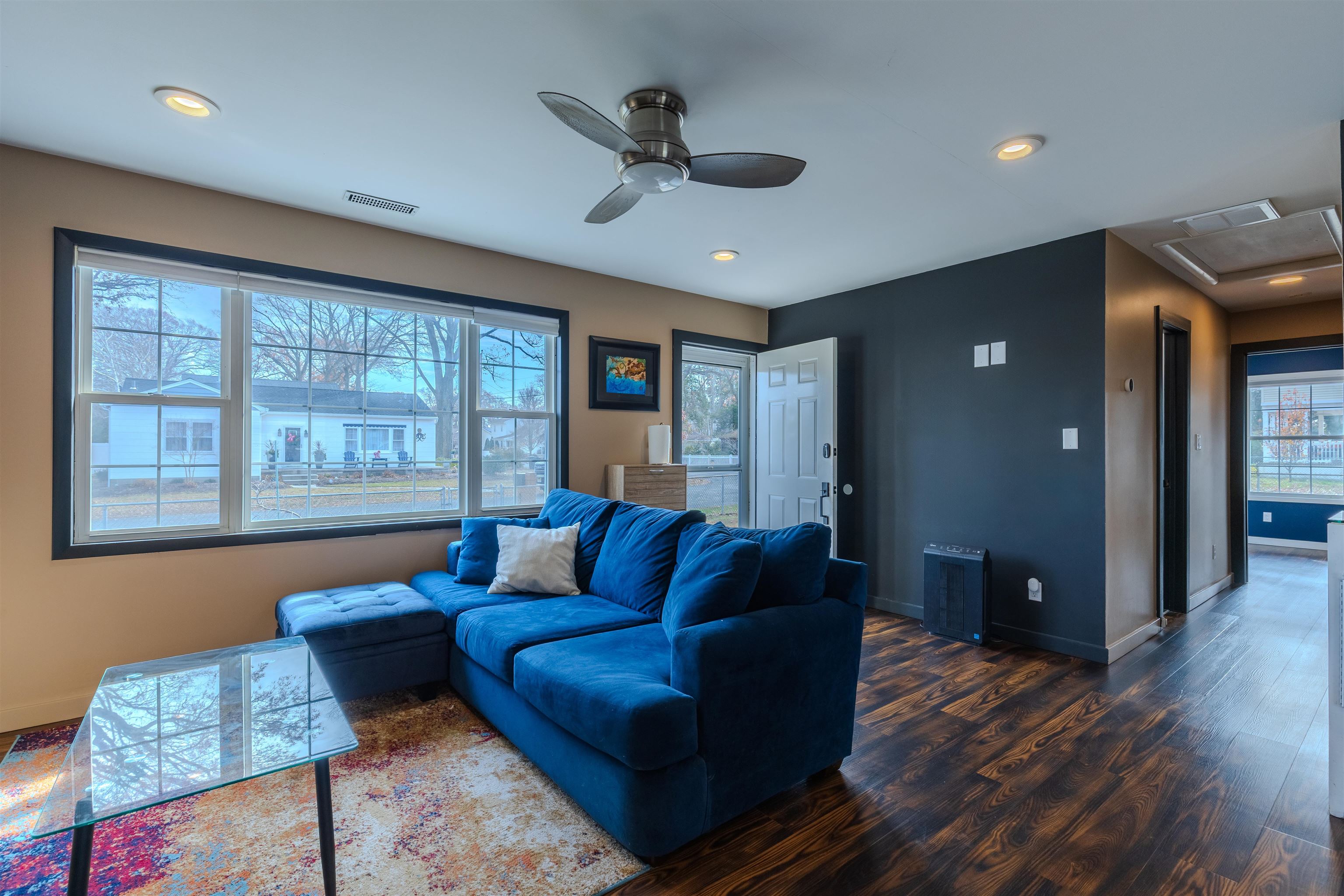 87 Rose Villas, NJ 08251 - Photo 2 of 27 a living room with furniture and a large window
