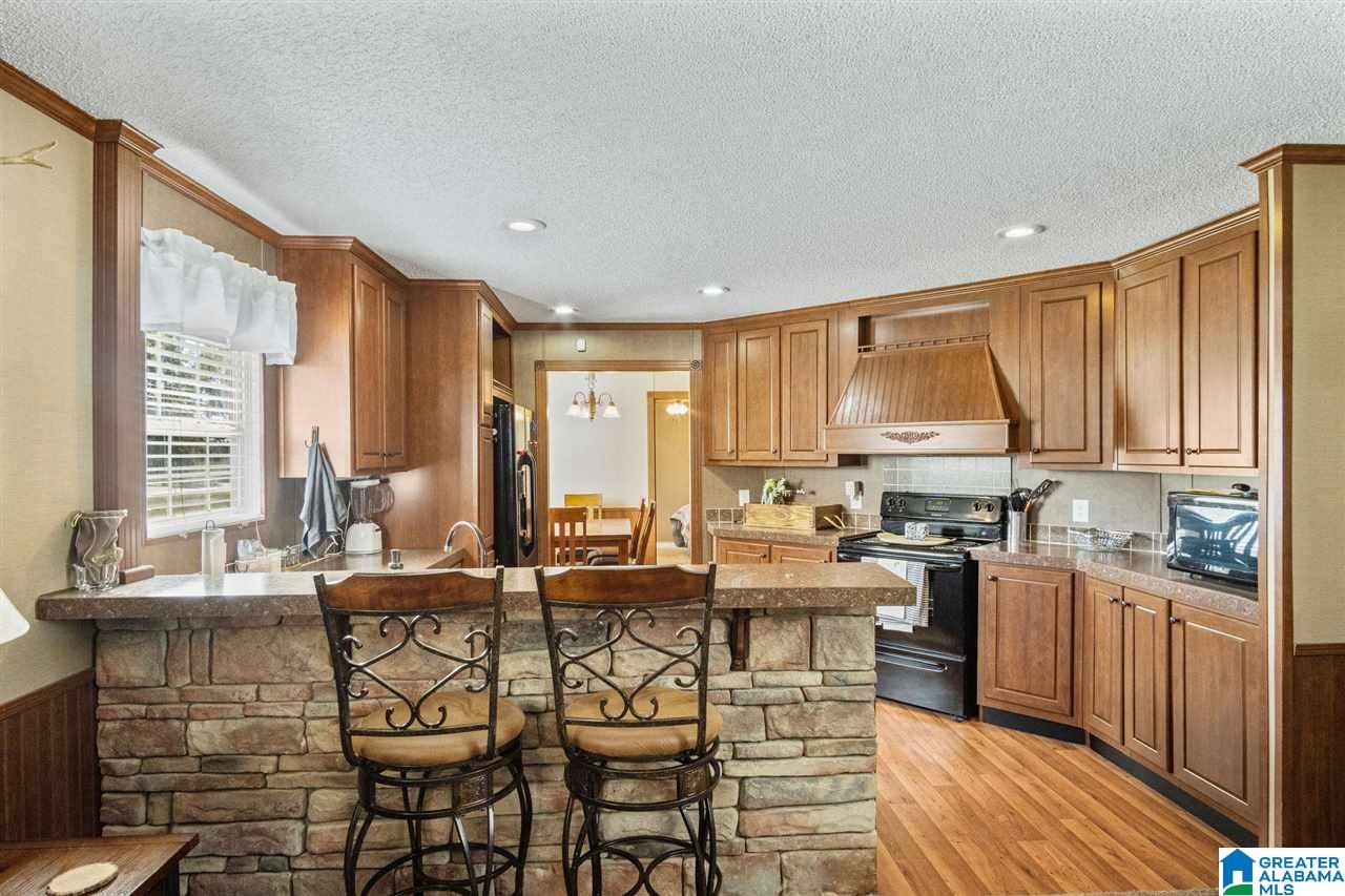 1288 State Road Jemison, AL 35085 - Photo 8 of 38