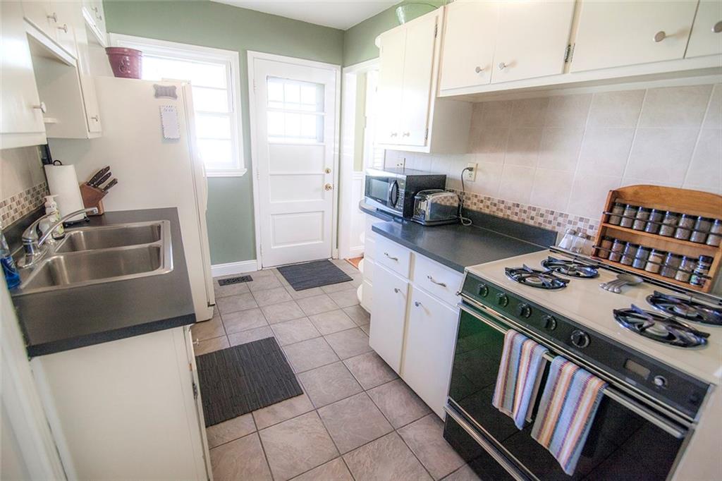 629 South Center Street Pendleton, IN 46064 - Photo 8 of 24 Gallery Image 8