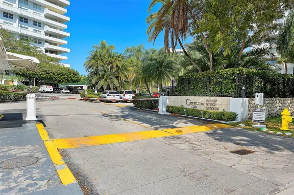 $1,150,000 | 199 Ocean Ln Drive, Unit 311, Key Biscayne, FL 33149