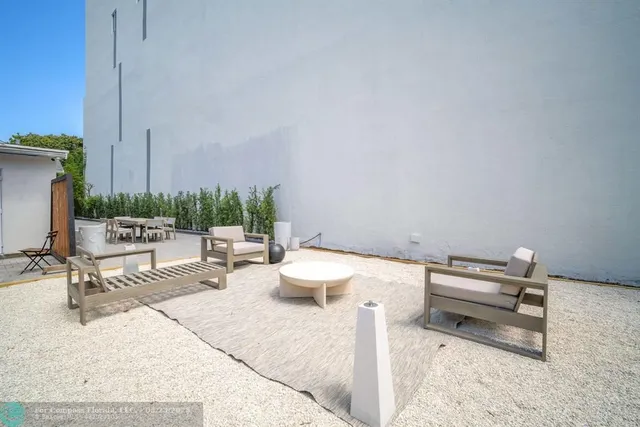 $2,500,000 | 120 Northeast 25th Street, Miami, FL 33137