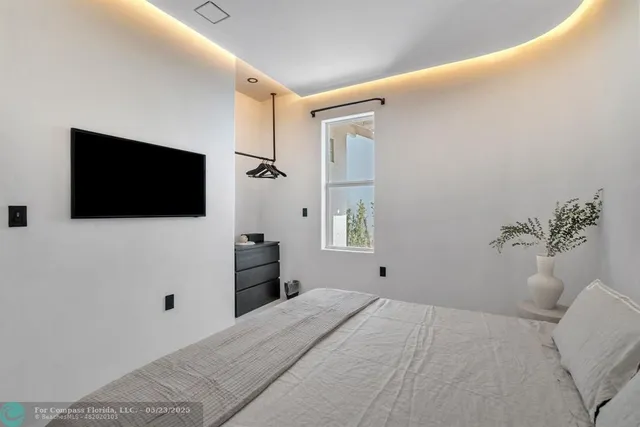 $2,500,000 | 120 Northeast 25th Street, Miami, FL 33137