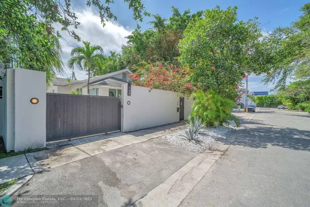 $2,500,000 | 120 Northeast 25th Street, Miami, FL 33137