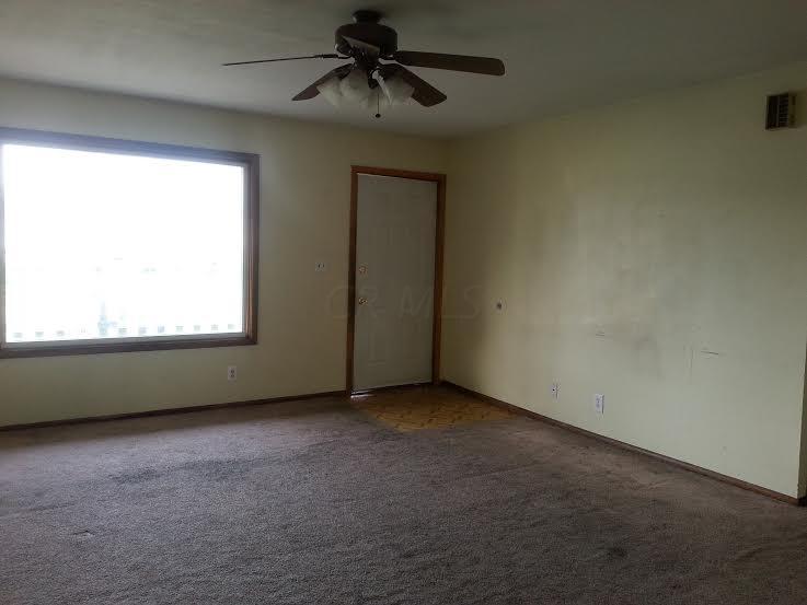 229 Fieldpoint Road Heath, OH 43056 - Photo 2 of 17