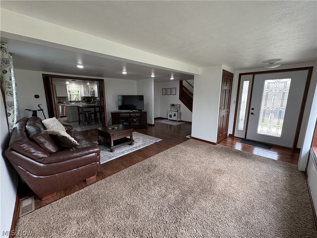8580 Webster Road Strongsville, OH 44136 - Photo 3 of 26 Gallery Image 3