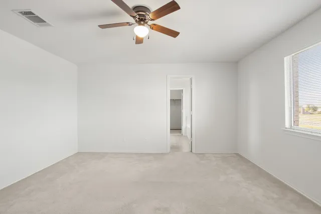 $250,000 | 17816 Honey Locust Lane, Elgin, TX 78621