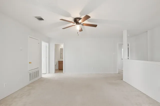 $250,000 | 17816 Honey Locust Lane, Elgin, TX 78621