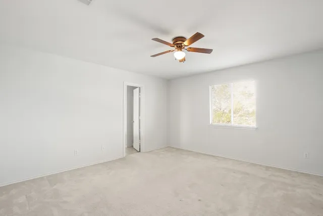 $250,000 | 17816 Honey Locust Lane, Elgin, TX 78621