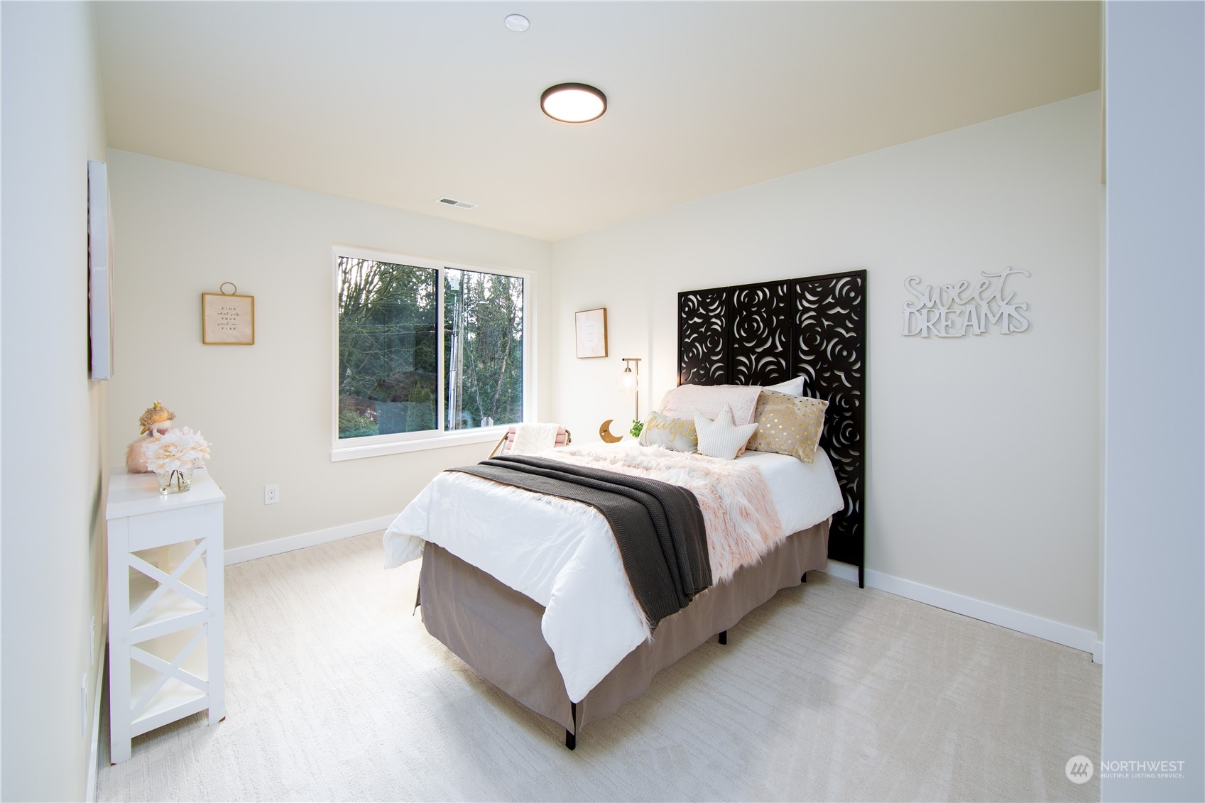 8823 194th Street Southwest Edmonds, WA 98026 - Photo 23 of 35 Gallery Image 23
