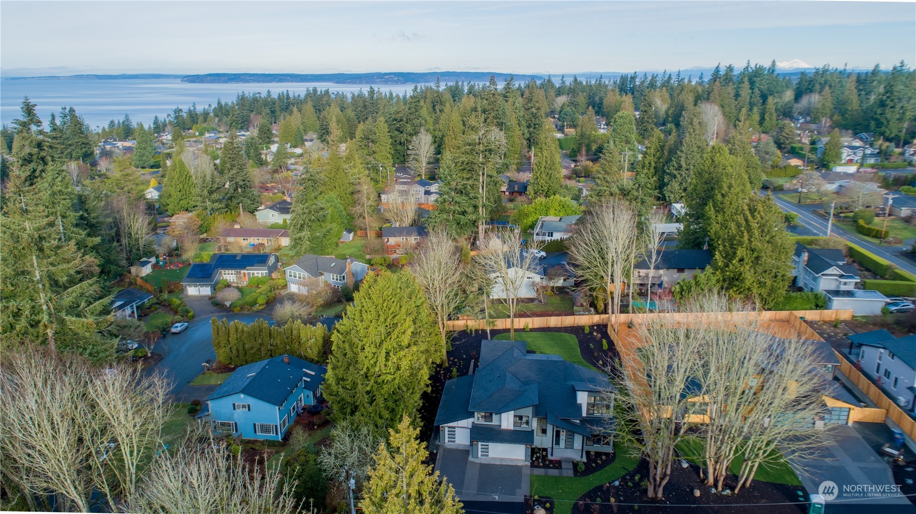 8823 194th Street Southwest Edmonds, WA 98026 - Photo 31 of 35 Gallery Image 31