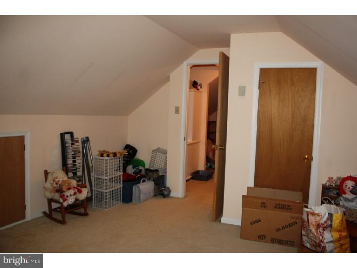 2538 Rhoads Road Gilbertsville, PA 19525 - Photo 15 of 25 Bedroom 3