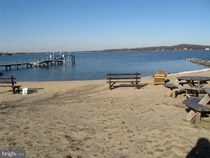 866 Shore Acres Road Arnold, MD 21012 - Photo 14 of 14 Community Beach