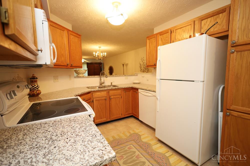 6691 Cloudscape Way Maineville, OH 45039 - Photo 4 of 33