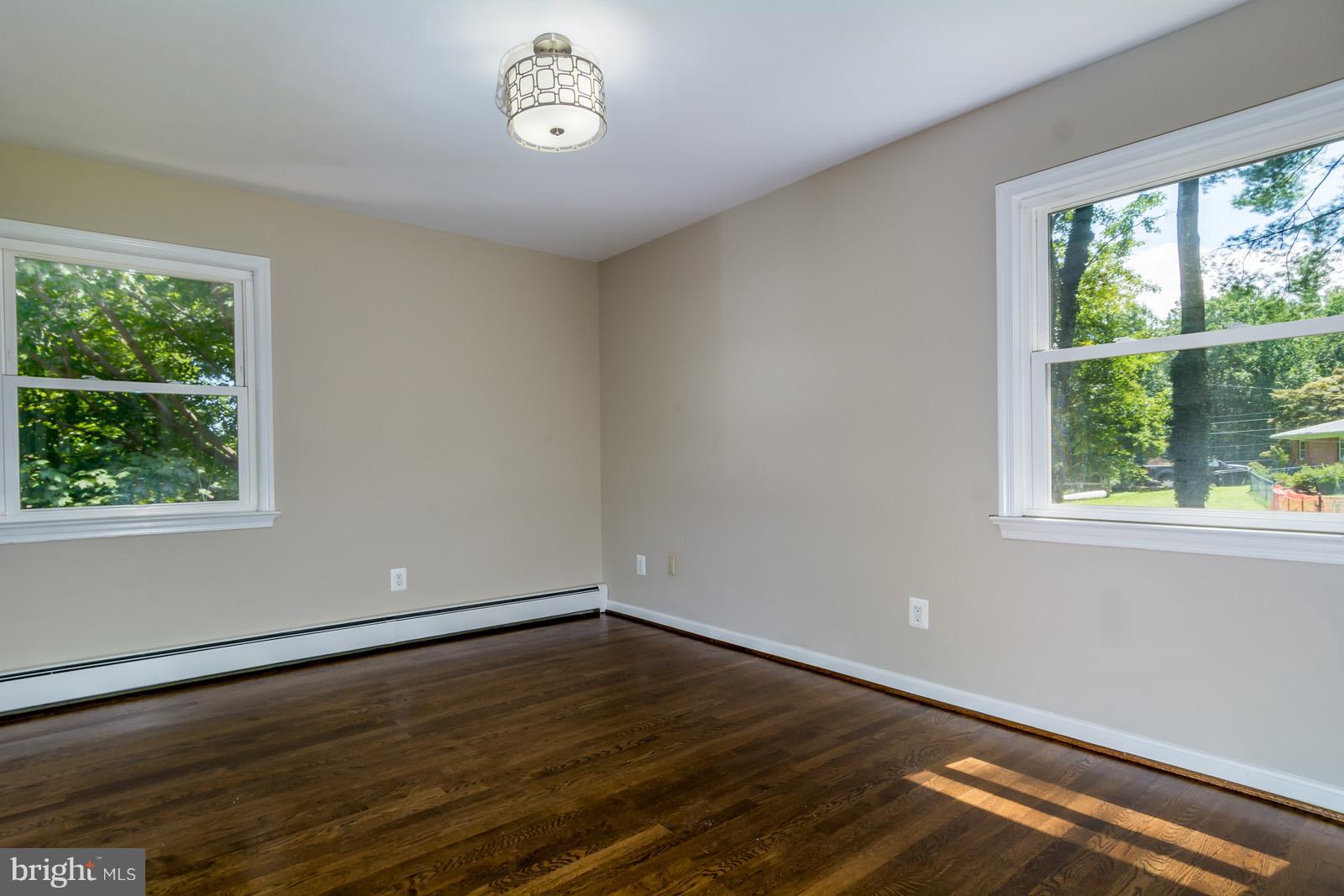 7401 Baldwin Ridge Road Warrenton, VA 20187 - Photo 16 of 30 Bedroom