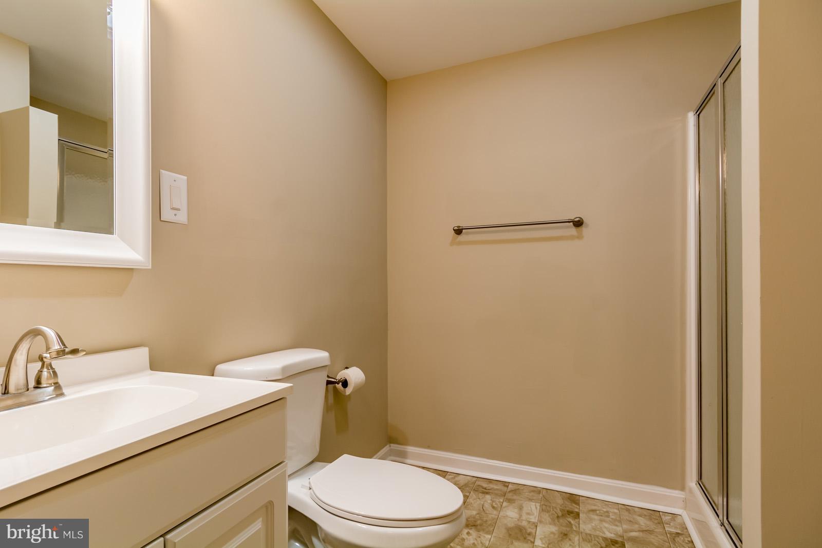 7401 Baldwin Ridge Road Warrenton, VA 20187 - Photo 22 of 30 Bath