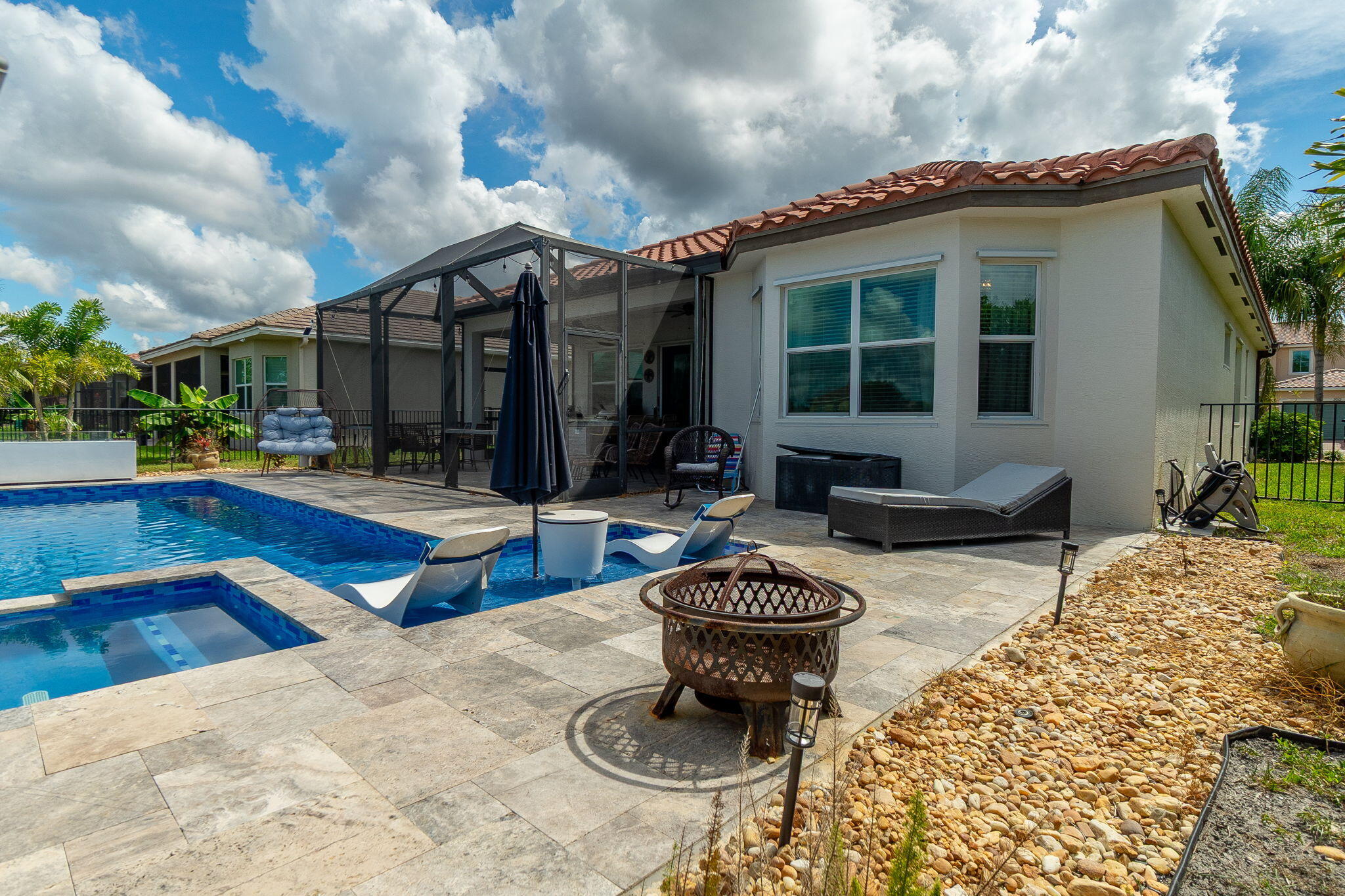 3011 Strada Court Royal Palm Beach, FL 33411 - Photo 32 of 57 1000029467