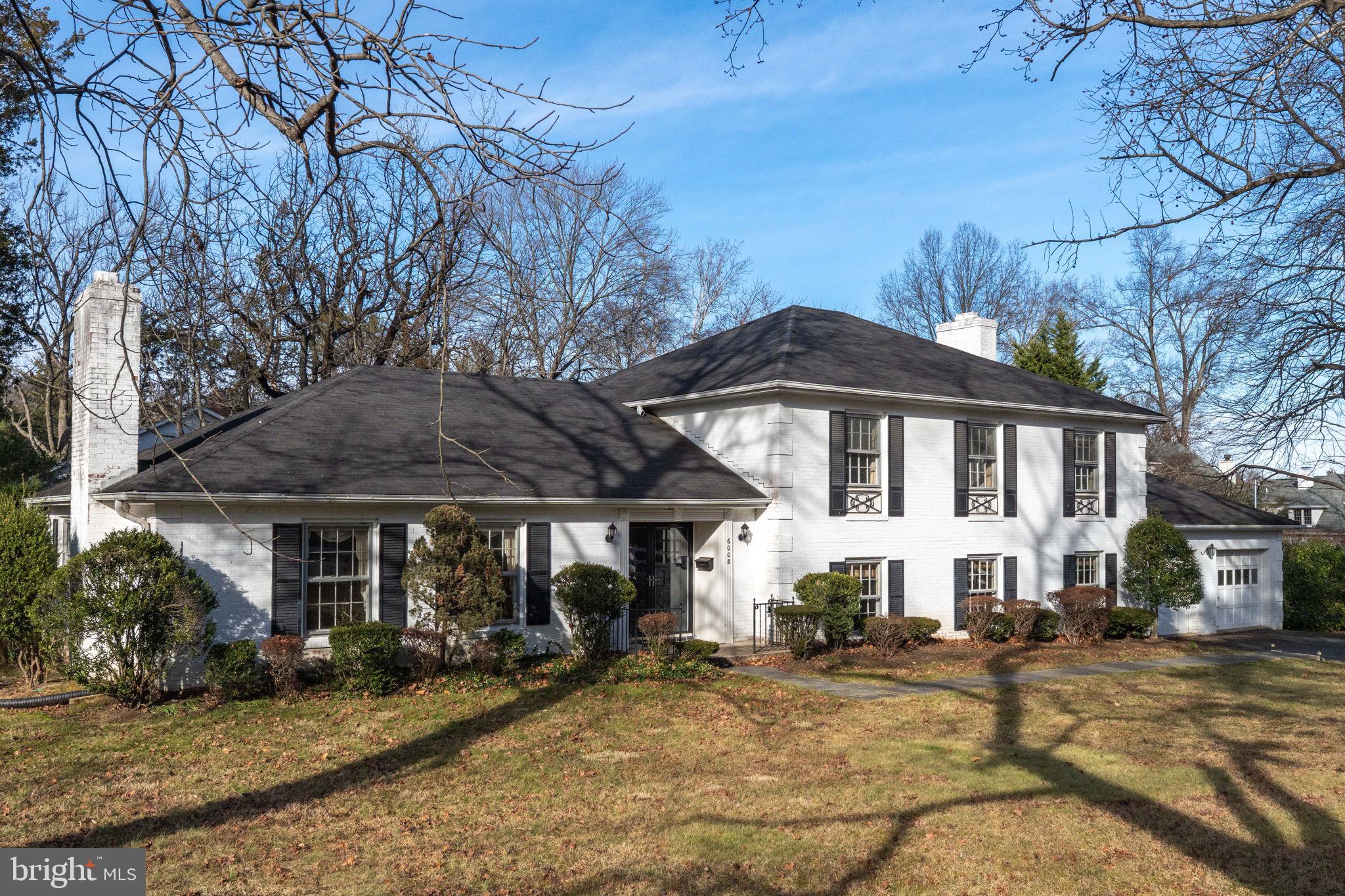 6008 Beech Tree Drive Alexandria, VA 22310 - Photo 3 of 9 a view of a house with backyard