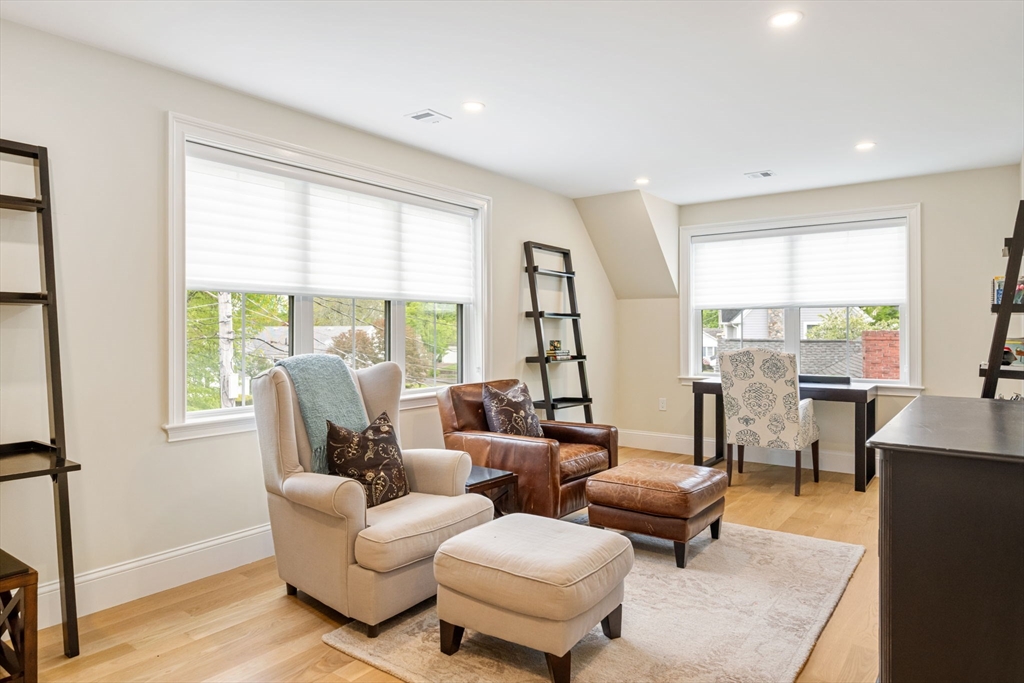 7 Phyllis Lane Milton, MA 02186 - Photo 24 of 37