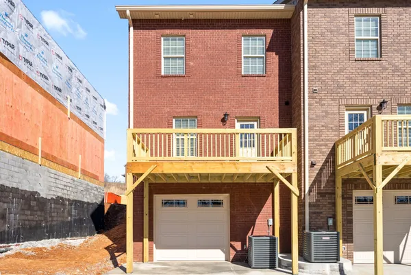 $1,800 | 500 Peachers Mill Road, Unit C1, Clarksville, TN 37042