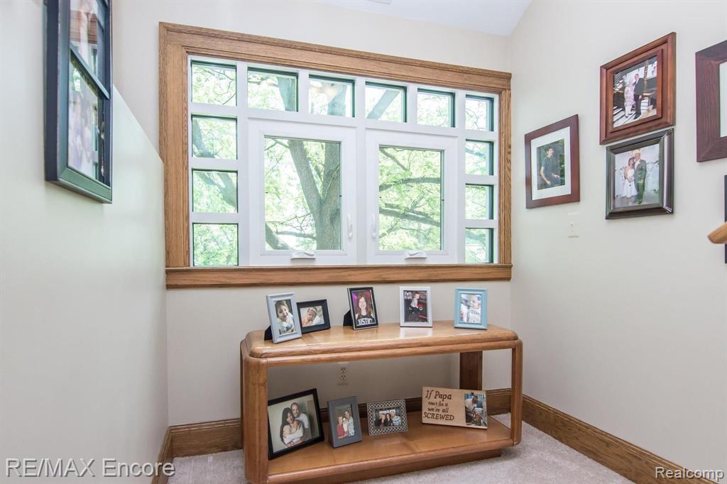 2645 Hickory Lawn Road Rochester Hills, MI 48307 - Photo 14 of 39