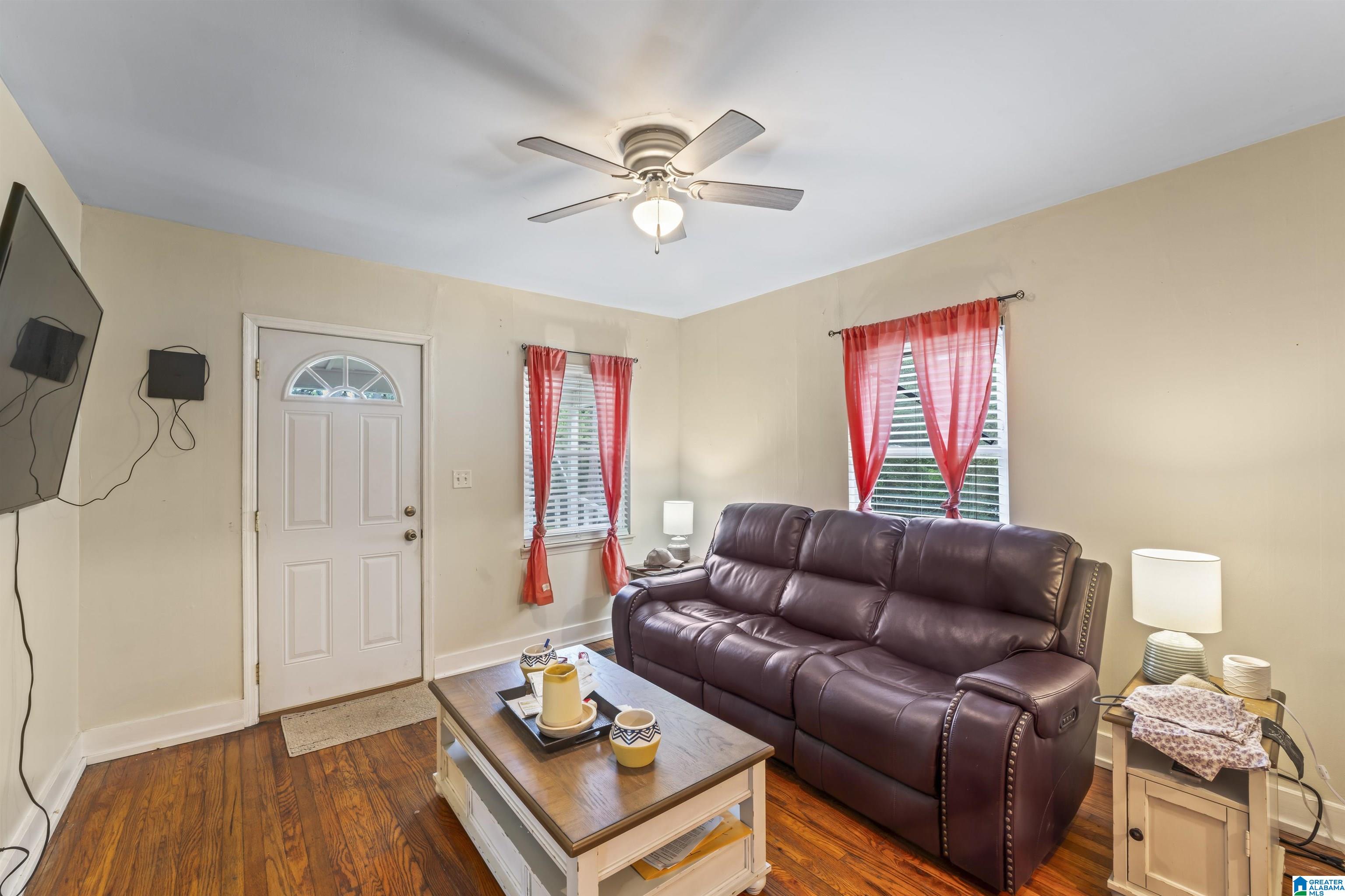 107 Lindberg Road Bessemer, AL 35023 - Photo 2 of 32