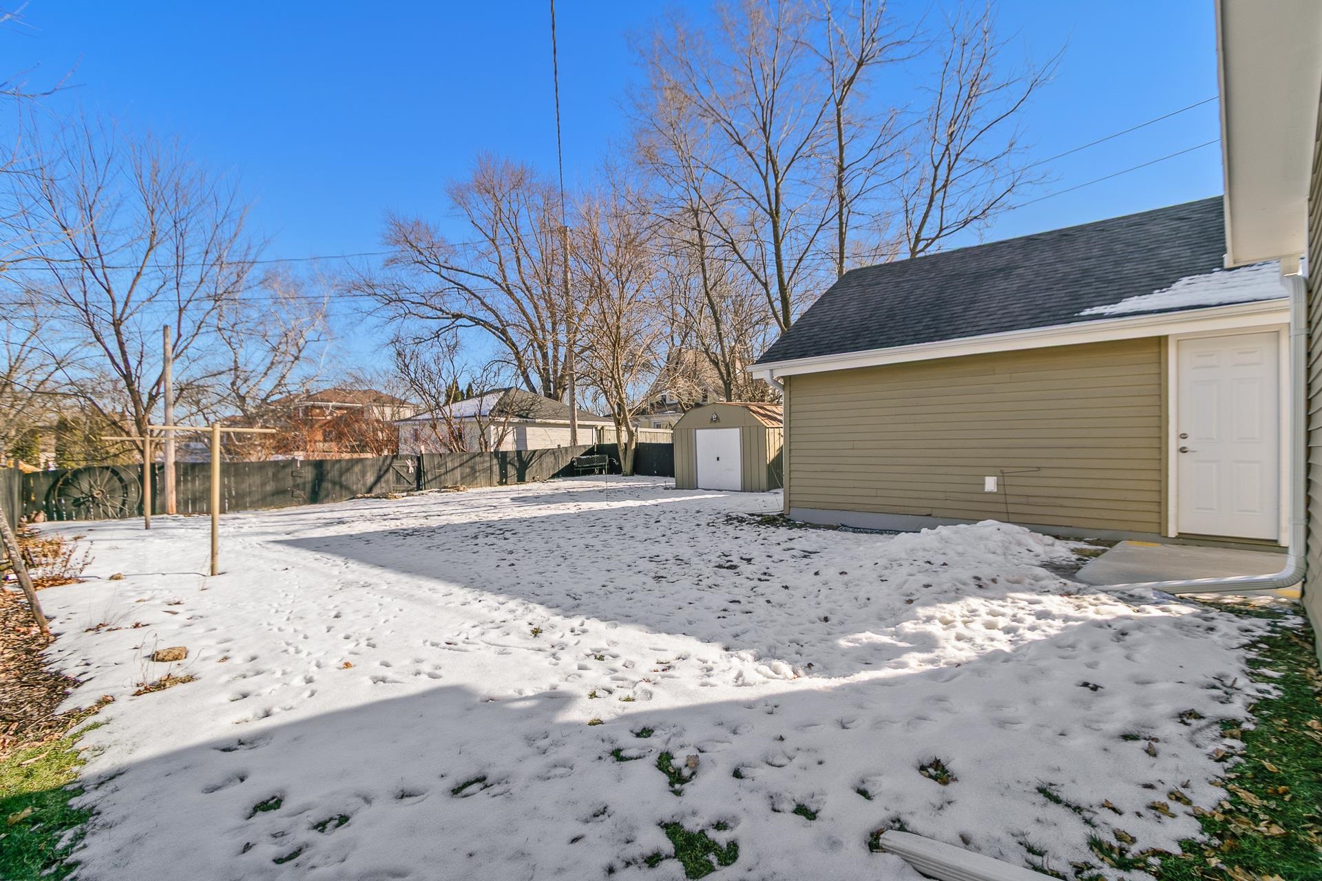 118 North Johnson Street Berlin, WI 54923 - Photo 31 of 34