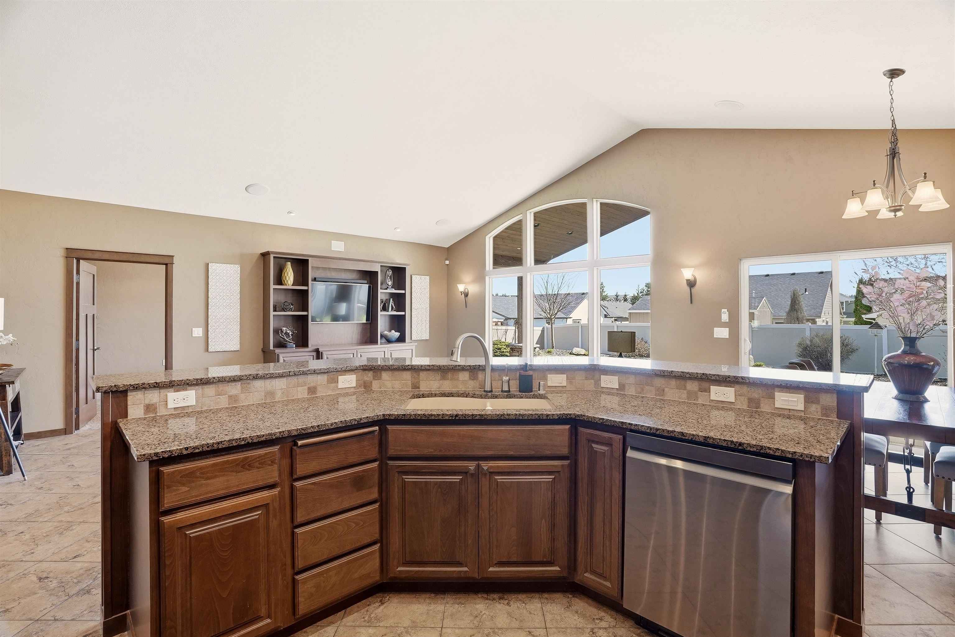 202 East Alexa Court Spokane, WA 99208 - Photo 7 of 31